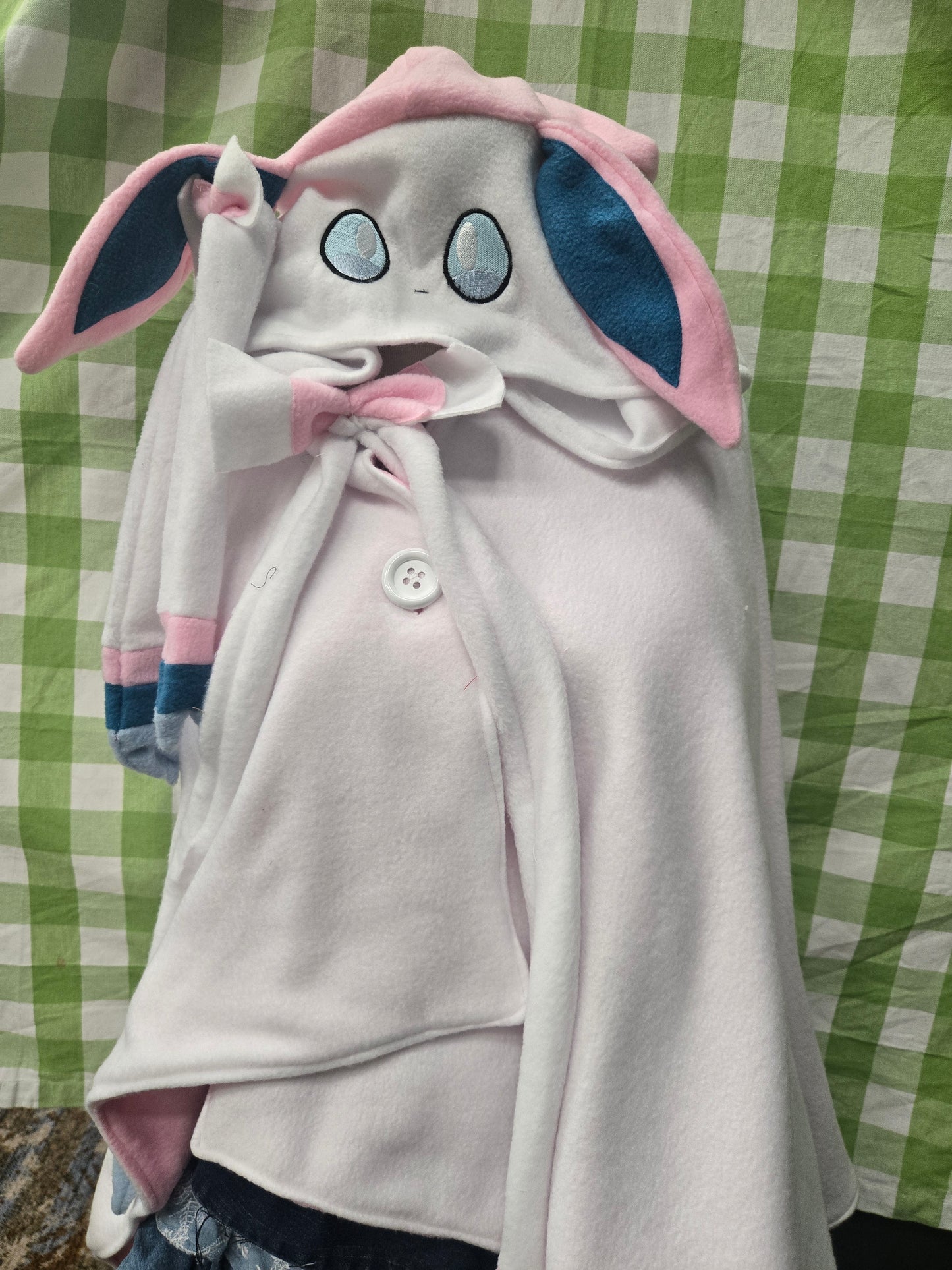 Sylveon Cloak