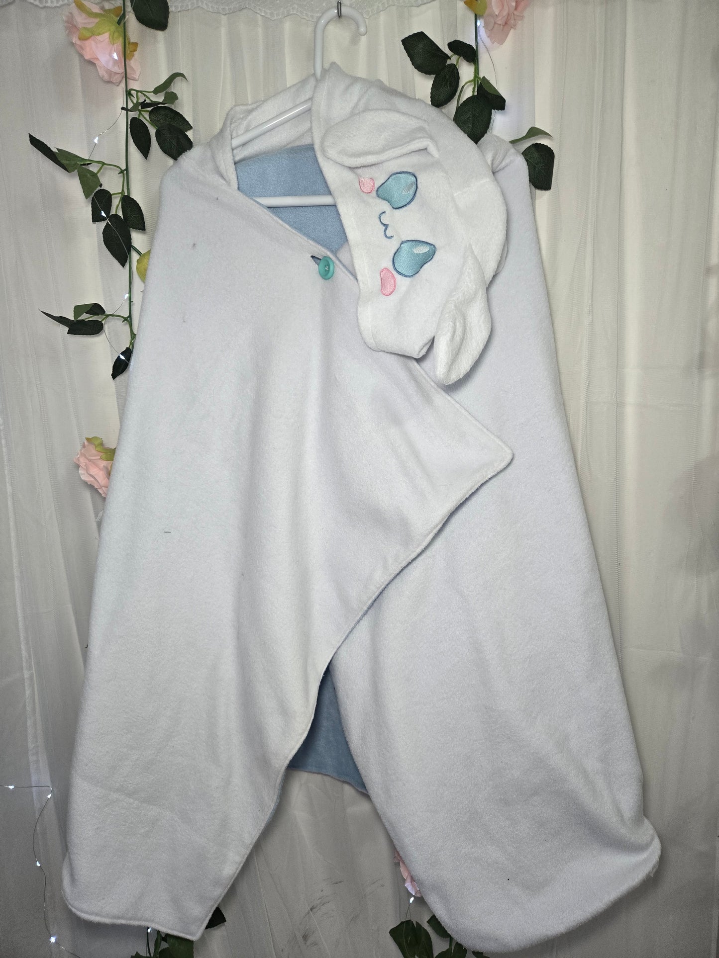 Cinnamon Roll Cloak