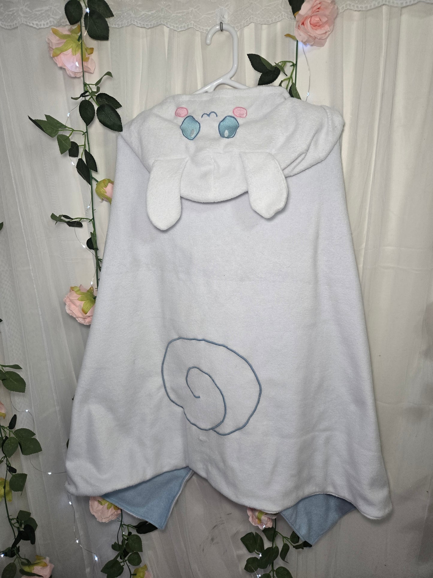 Cinnamon Roll Cloak