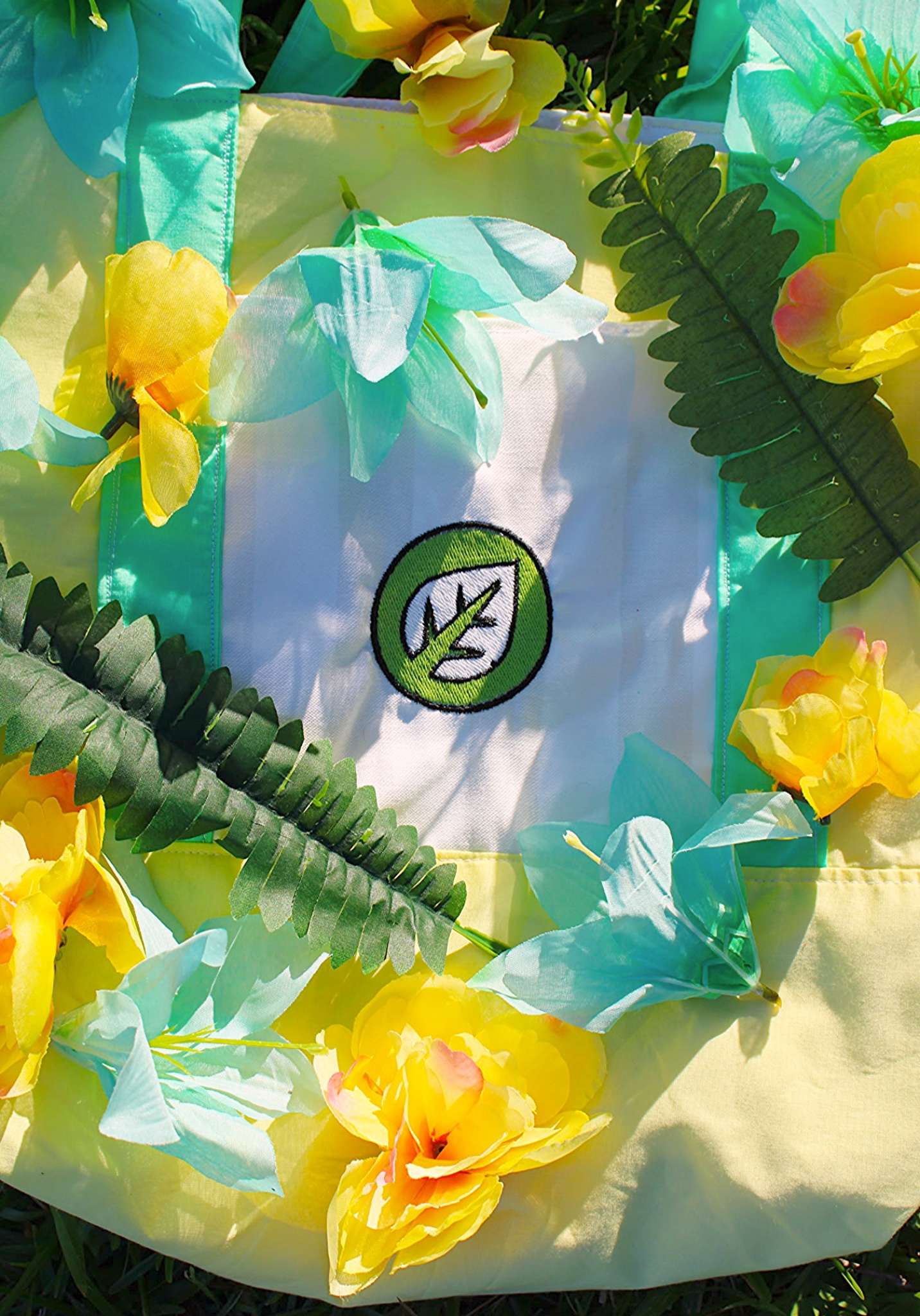 Leafeon Tote Bag